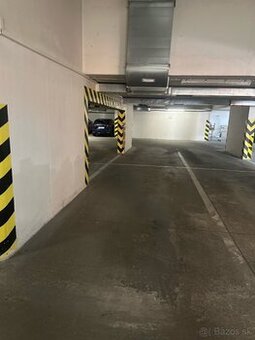 Krajná ul. 7A, prenájom garážového státia
