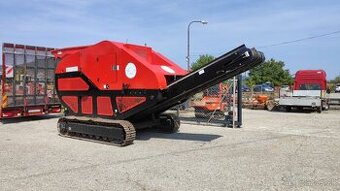 Red Rhino 7000 mobilný drvič.