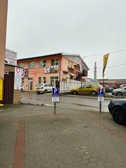 Komerčný priestor na ulici Miestneho priemyslu