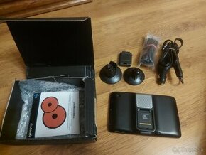 Predám Garmin Camper 760 LMT