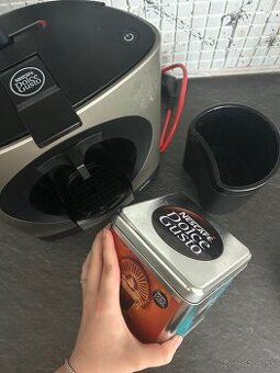 Kavovar dolce gusto