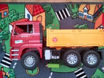 Bruder nákladné auto.