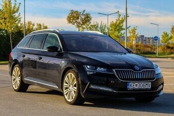 "Rezervované" Škoda Superb Combi 2.0 TSI LK 4x4 DSG 360PS