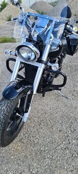 Suzuki Intruder M800