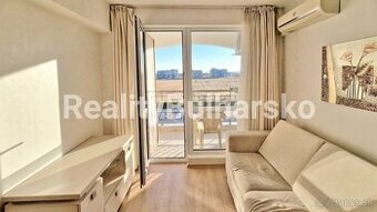 2+kk apartmánu (58 m²) s balkonem a výhledem na bazén, Ravda