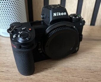 Nikon Z7 (shutter count 16K)