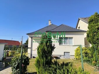 Na predaj priestranný rodinný dom, Banka – Piešťany