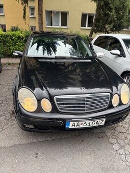 Mercedes Benz E220 cdi