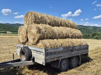 Predám male okruhle baliky slamy