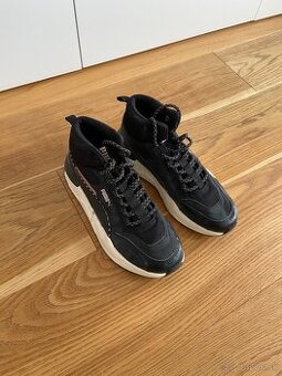 pánske zimné členkové topánky zn. Puma, veľ. 43