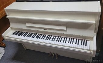 Klavír/pianino zn.YAMAHA