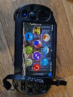 Ps Vita oled.  -1104.    Ako nová,