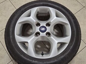 15" FORD Fiesta + pneu