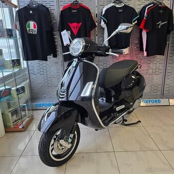 Vespa GTS 125 čierna