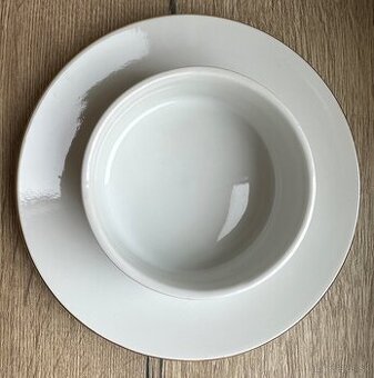 KARLOVARSKÁ porcelánová miska s tanierom vintage za 5€
