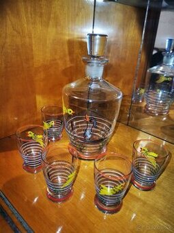 Retro set pohárov s karafou