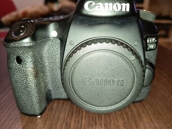 Predám nefunkčný Canon EOS 70D