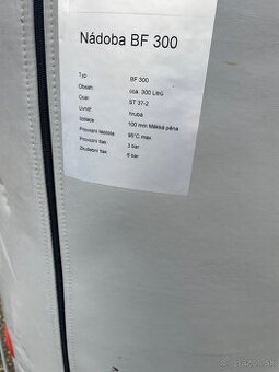 Akumulacna nadoba 300 litrov