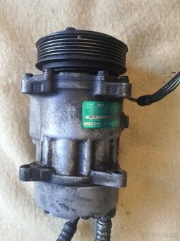 Klimakompresor Peugeot 306 r.v. 1997 2.0 Benzín