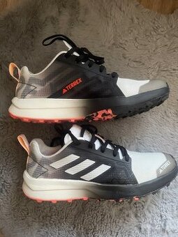 Dámske tenisky Adidas vel.36