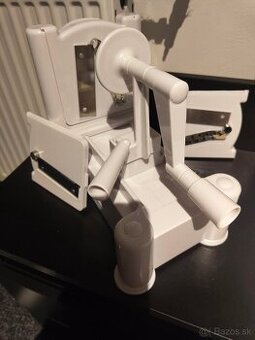 krájač na zeleninu / ovocie