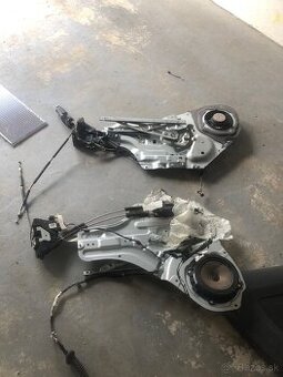 Mechanizmus dverí komplet KIA Soul