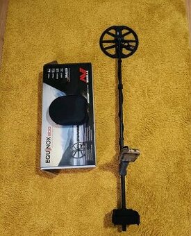 detektor kovů equinox 800