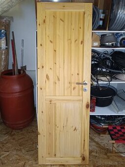 Masívne interiérové dvere 65