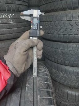 Pneumatiky letné - Pirelli 265/40/R20