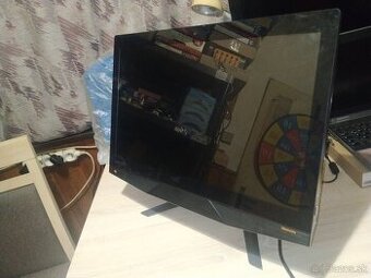 All in one Lenovo 24“ FHD. AMD 4C+8G. SSD 512GB + 1TB. 16GB.