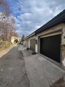 Garáž na prenájom s elektrinou a automatickou bránou