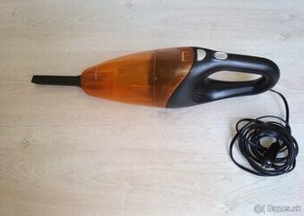 Ručný vysávač do auta 12V