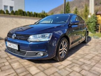 Volkswagen Jetta 2.0 TDI Highline 103kW