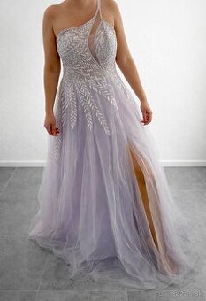 Plesové šaty, veľkosť M/ L