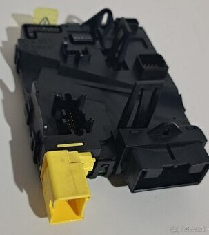 Predam podvolantovu jednotku na audi a3 8P