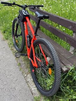 Predam takmer novy decathlon 29” bike