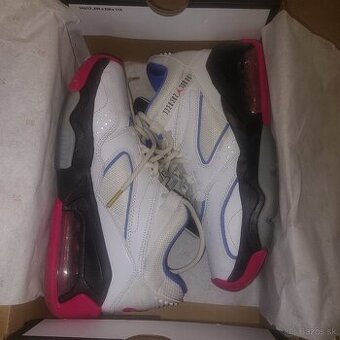 Nike Jordan