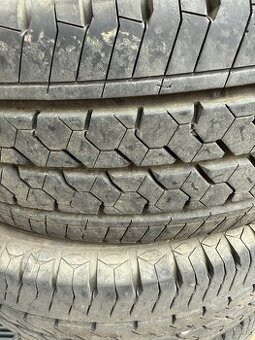 Predám matador 215/70 r15c