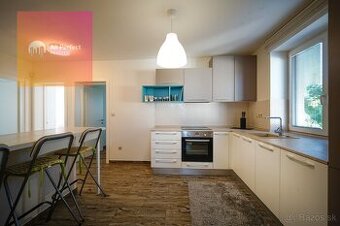Novostavba 3 izbový byt s terasou|2 park. miesta|záhrada|pre
