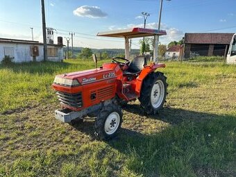 Kubota L1-235 Sunshine