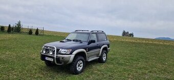 Nissan Patrol GR, Y61