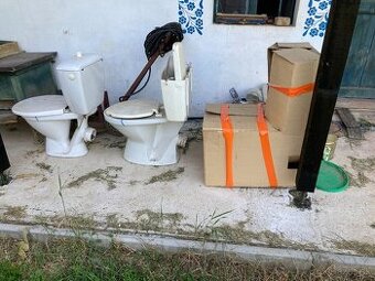 wc s nadrzkou 3x