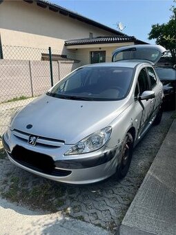 Peugeot 307
