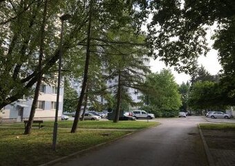 2-IZBOVÝ BYT, CHRENOVÁ