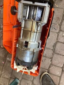 Darujem elektromotor.