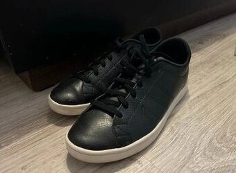 Adidas tenisky