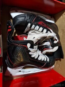 Hokejove korcule CCM Jetspeed 270