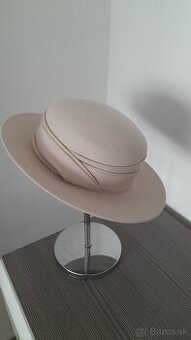 Dámsky klobúk Tonak 54