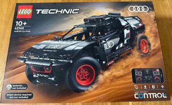 Lego Technic 42160 Audi RS Q e-tron