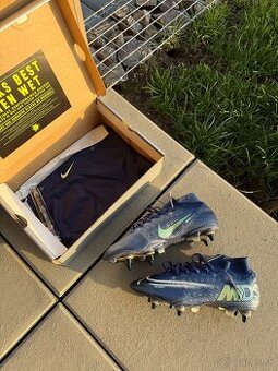 Kopačky Nike Superfly MDS 001